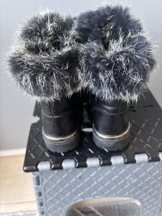 ЛОТ зимно яке и ботуши