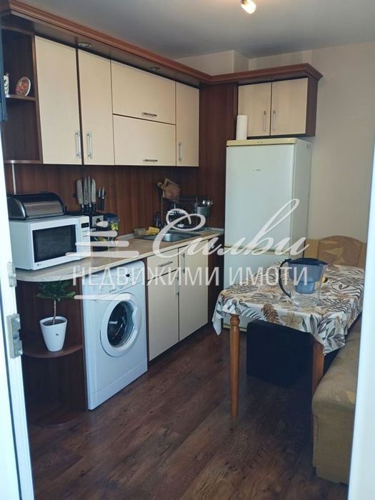 Продава се Двустаен апартамент в Шумен, Еверест - 65 кв.м за 1099 €/кв.м - Снимка #1