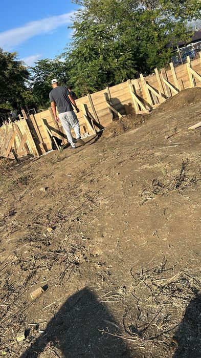 Execut lucrari instalații electrice  chiar si smart ,sanitare,