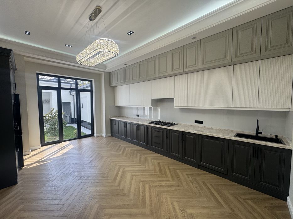 Продаётся Новый Евродом.