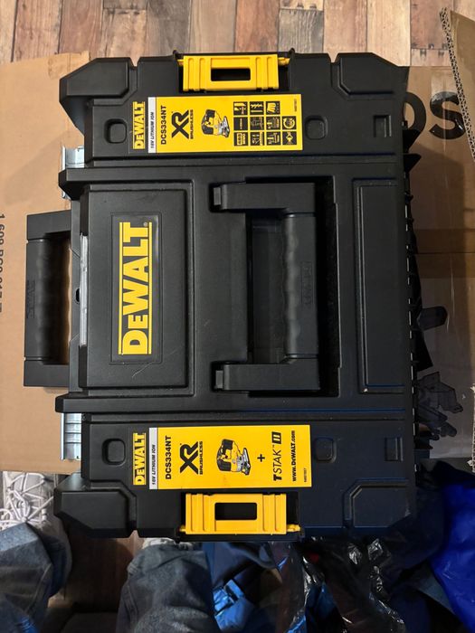 Pendular DeWalt DC334