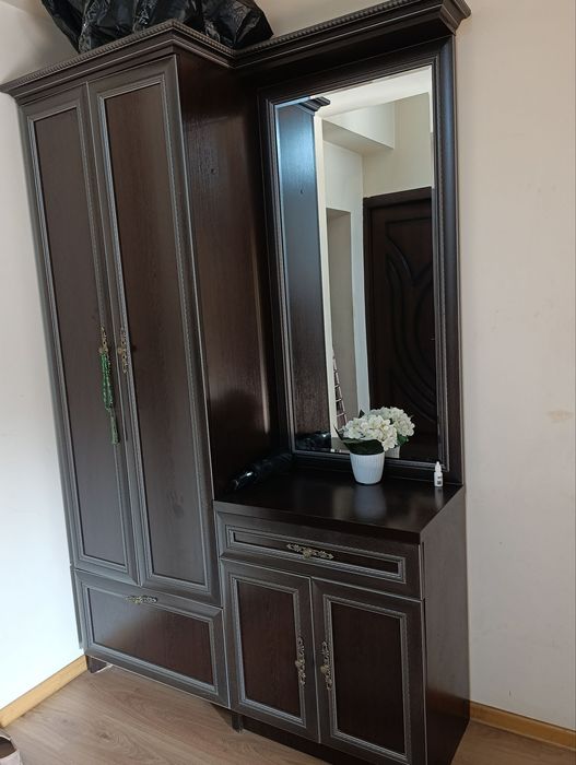 Б/у мебел для прихожки