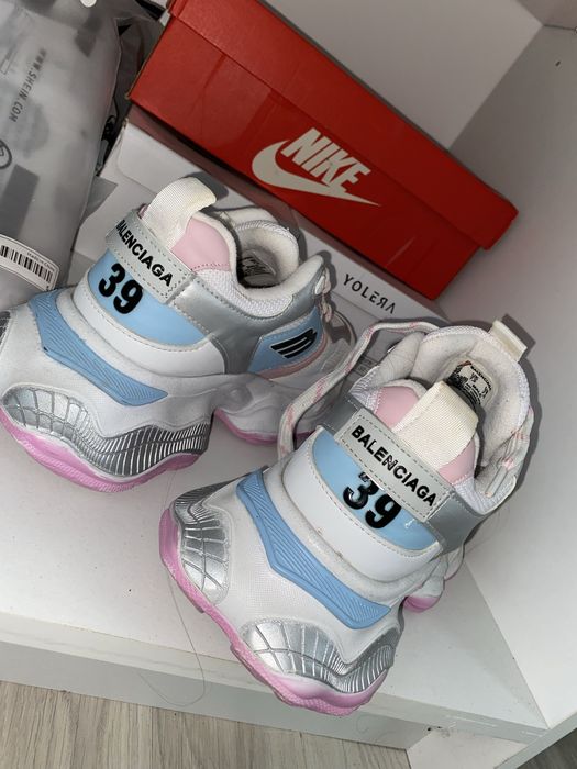 Дамски маратонки