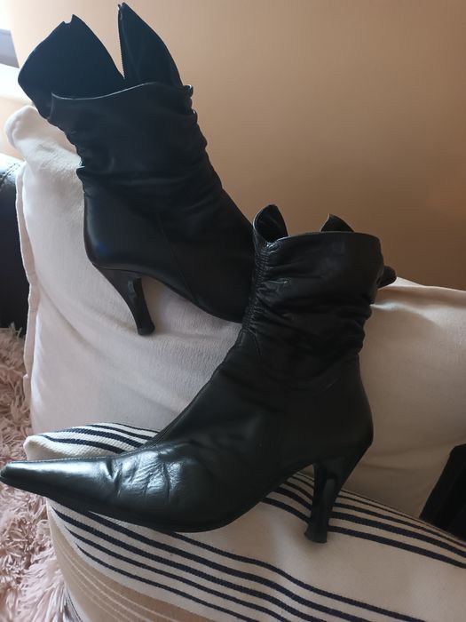 Дамски боти естествена кожа