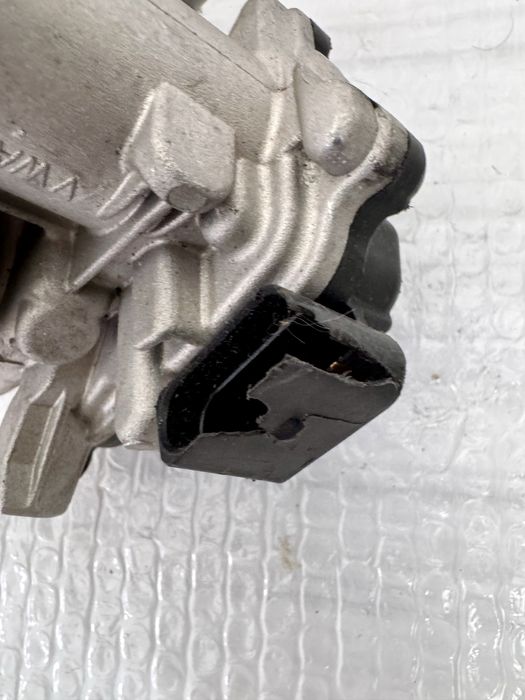 Clapeta EGR noua 04L128063A 04L128059AA VW Passat Golf 2.0 TDI