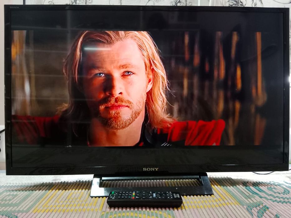 Продам телевизор Sony диагональ 81 см