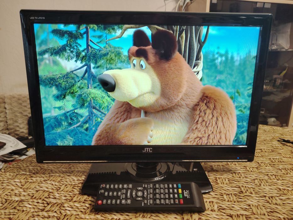 LED TV JTC 18.5" 12v/220v