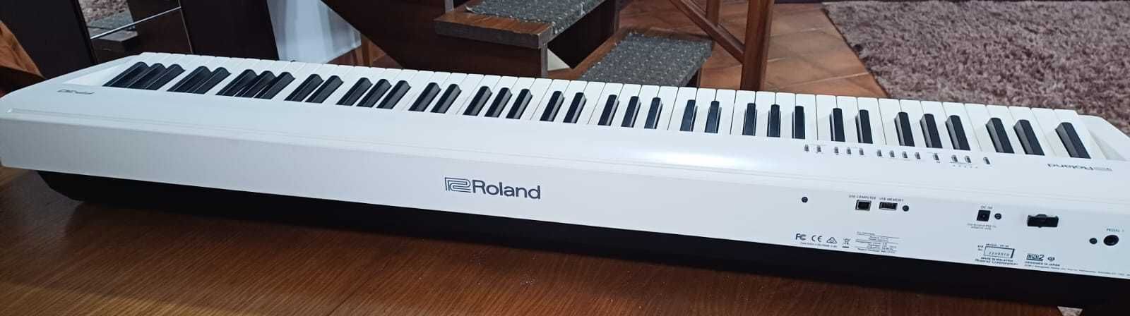 Pian digital Roland FP-30