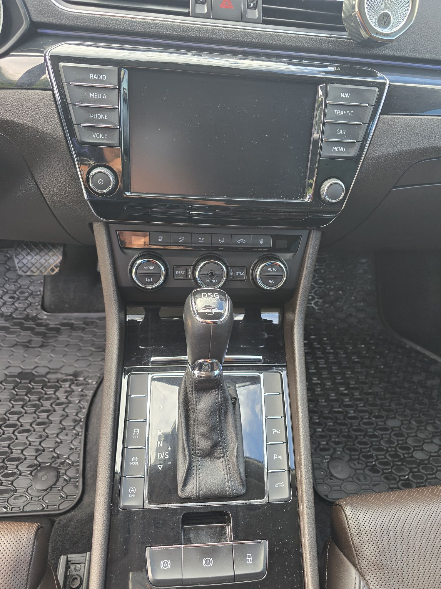 Skoda Superb L&K 2.0TDI
