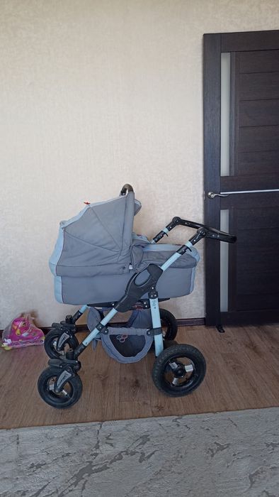 Продаю коляску JUMPER X, фирма “TAKO” Продаю коляску фирмы “TAKO”, в х