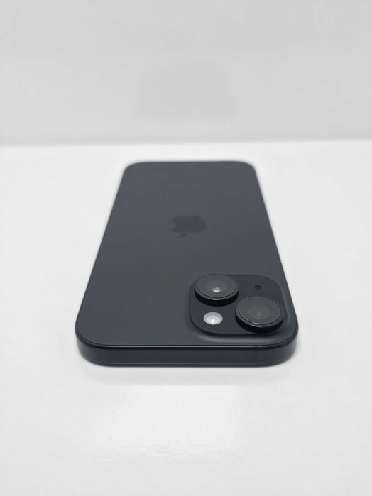 iPhone 15 128GB Black