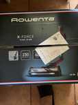 Vand aspirator rowenta x force nou la cutie
