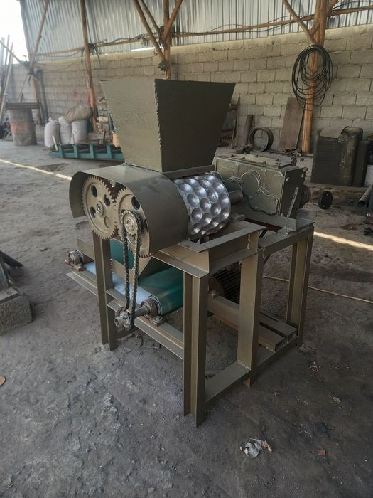 Брикет станок сотилади