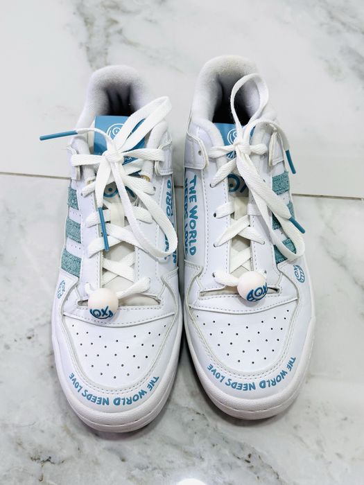 Продам кроссовки Adidas Andre Saraiva