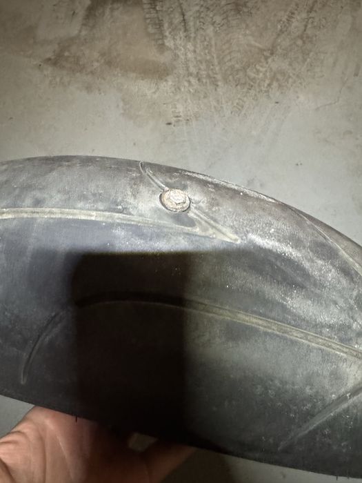 Dunlop d213 GP PRO 4 180/60-17 с болт в нея