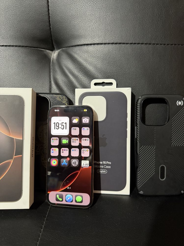 iPhone 16 Pro 256GB Desert Titanium