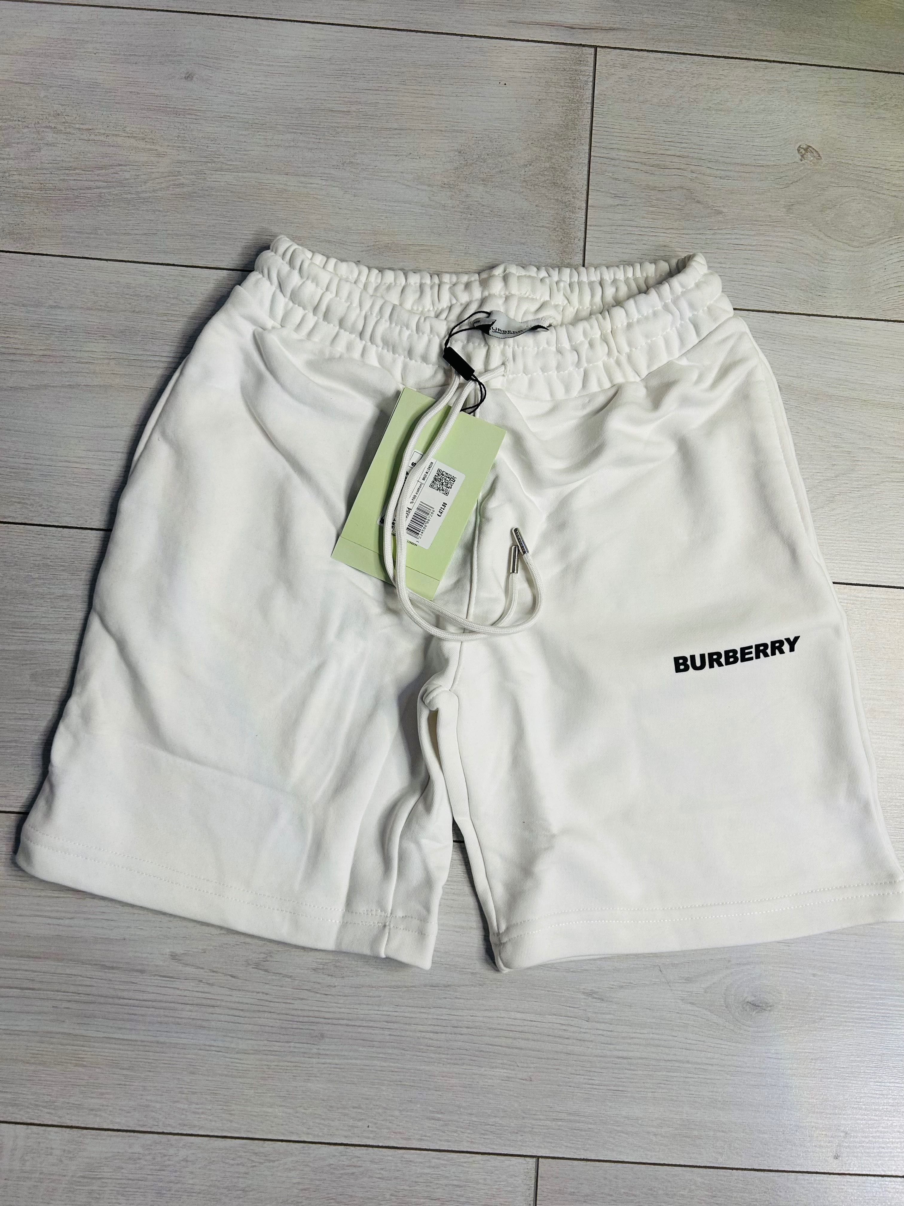 Pantaloni scurți Burberry  summer white 2025