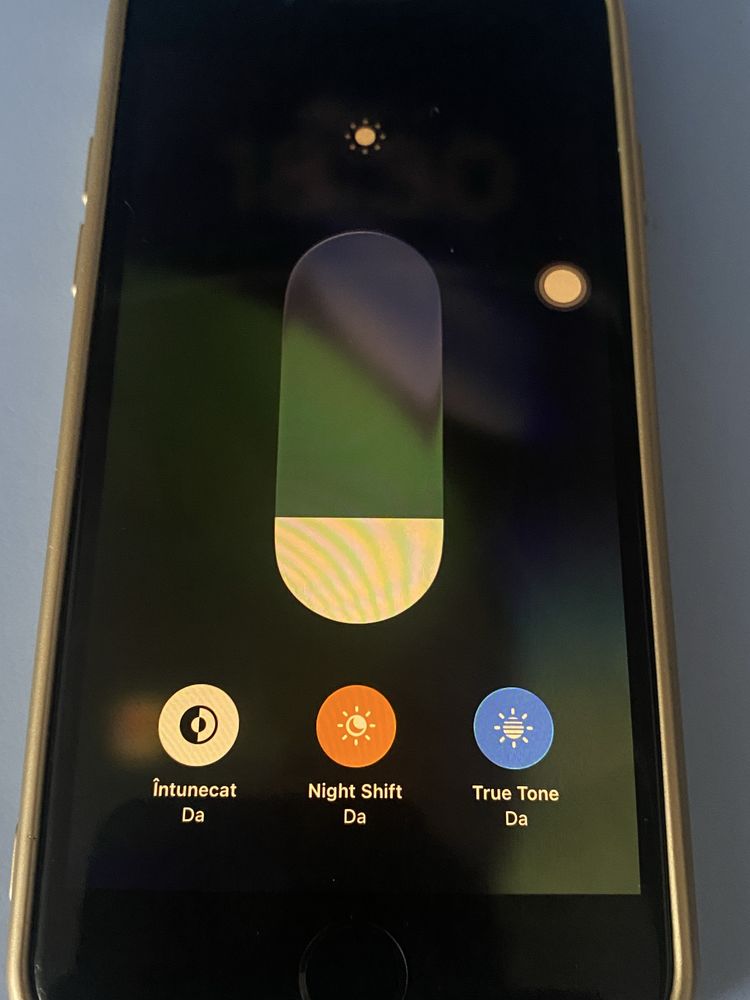 iPhone SE 2 Alb - 64GB, baterie originala schimbat, citiți descrierea!