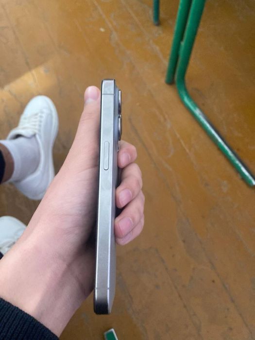 Iphone 15 pro 128gb