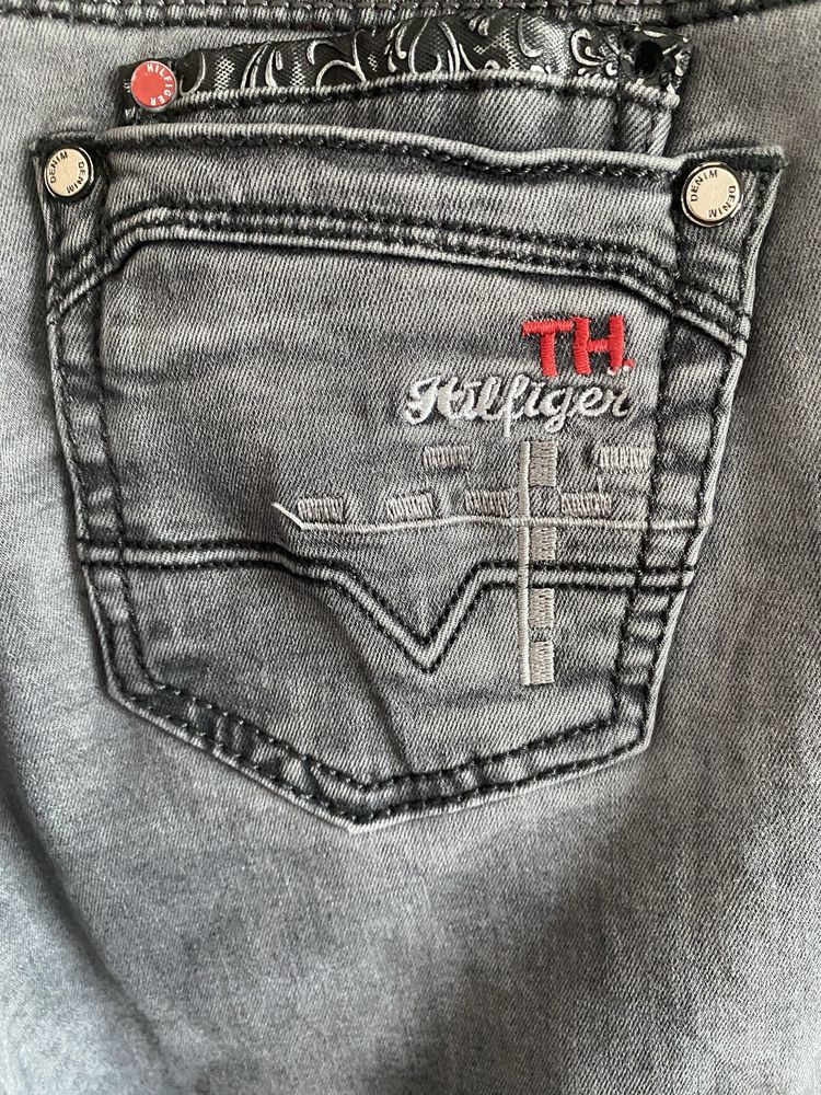 Blugi Tommy Hilfiger 34/34