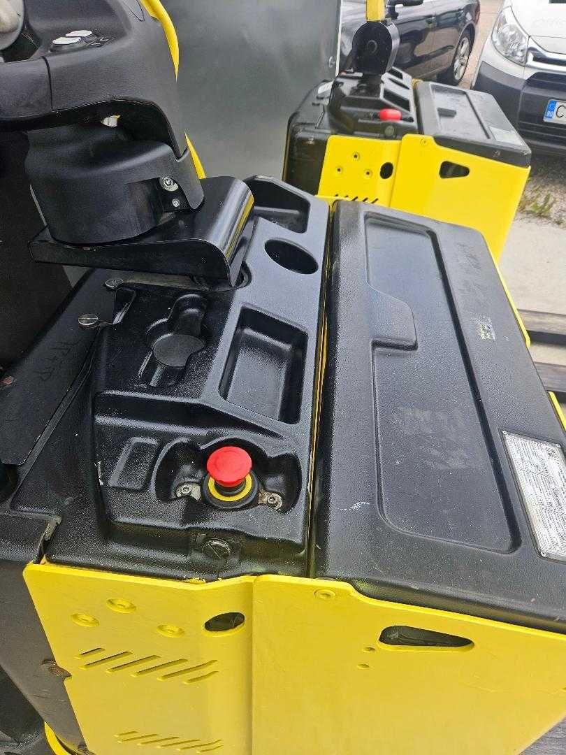 transpaleta Stivuitor electric hyster An 2016 capacitate 2000 kg