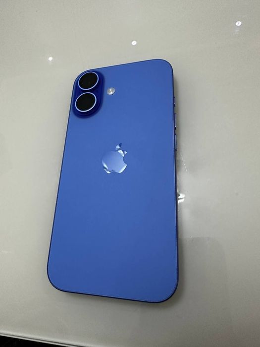 Iphone 16 128GB ultramarine