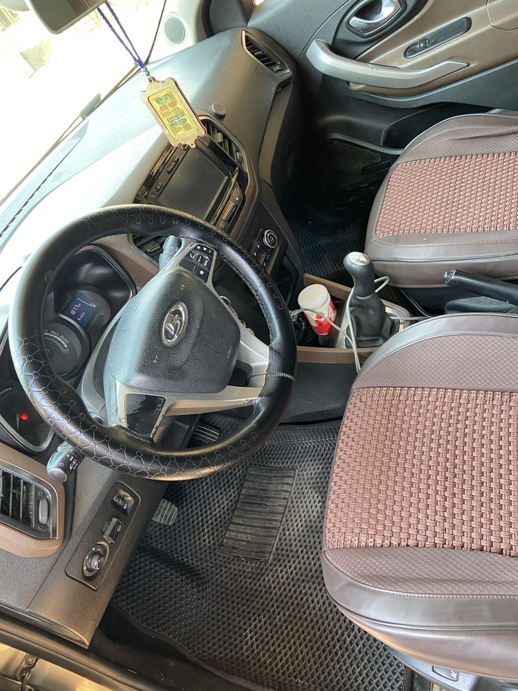Srochna sotiladi lada 2018