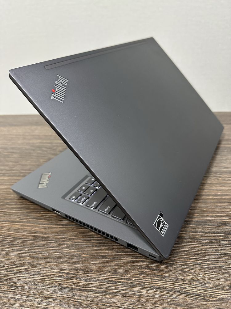 Мощный 8-ядерный сенсорный i5 ThinkPad P14s, подсветка клавиатуры