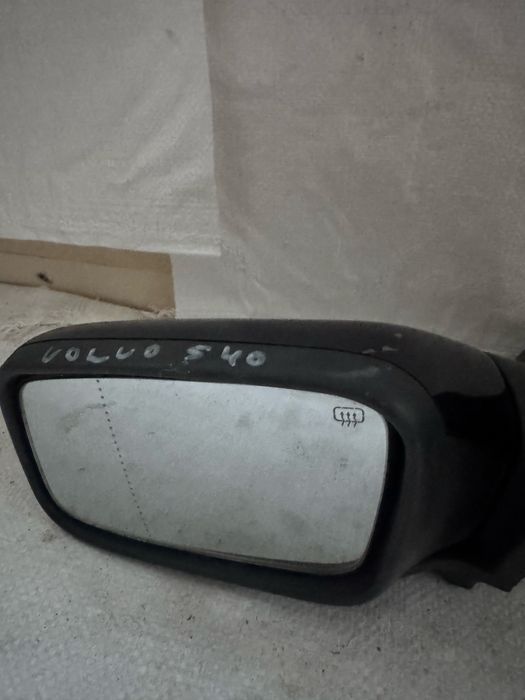 Оригинално огледало Vlovo S40 Волво С40