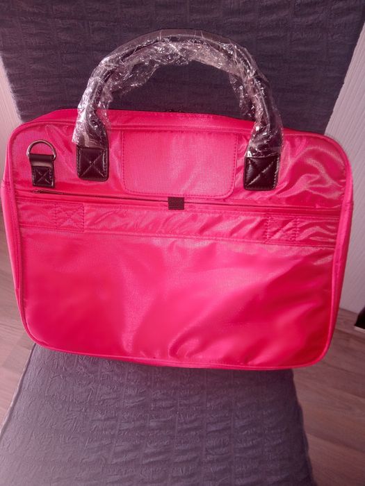 Чанта за лаптоп и документи