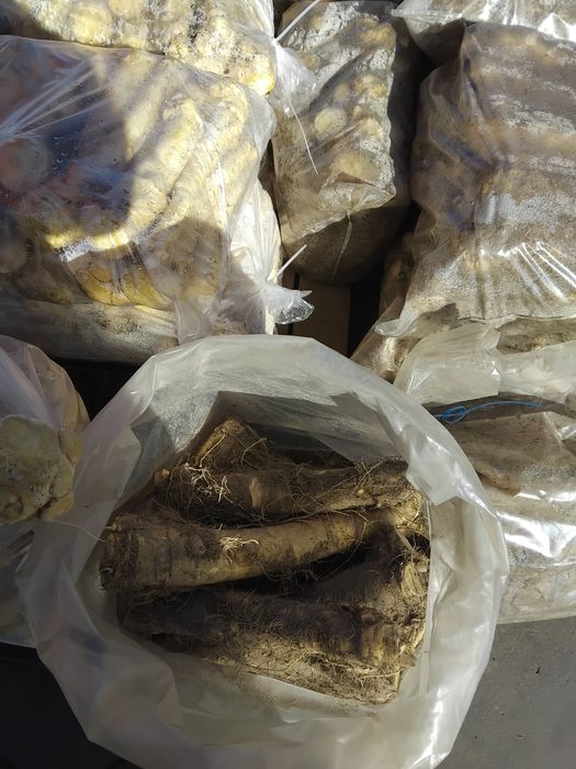 Vand hrean in cantitati mari