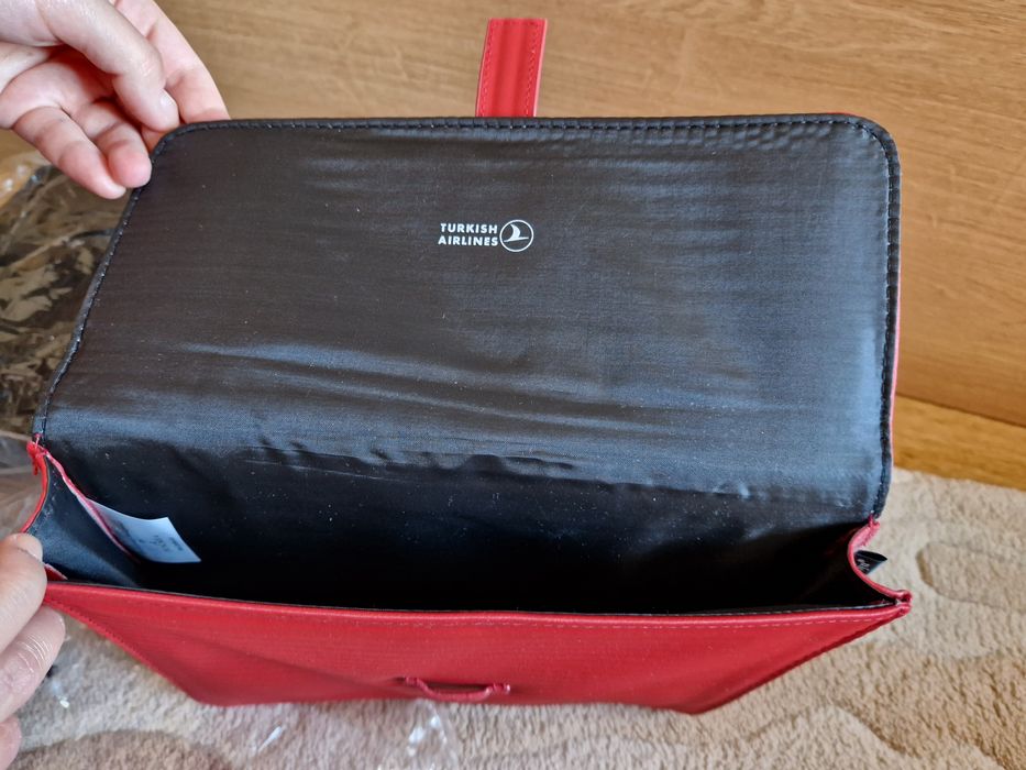 Чанти от Turkish Airlines