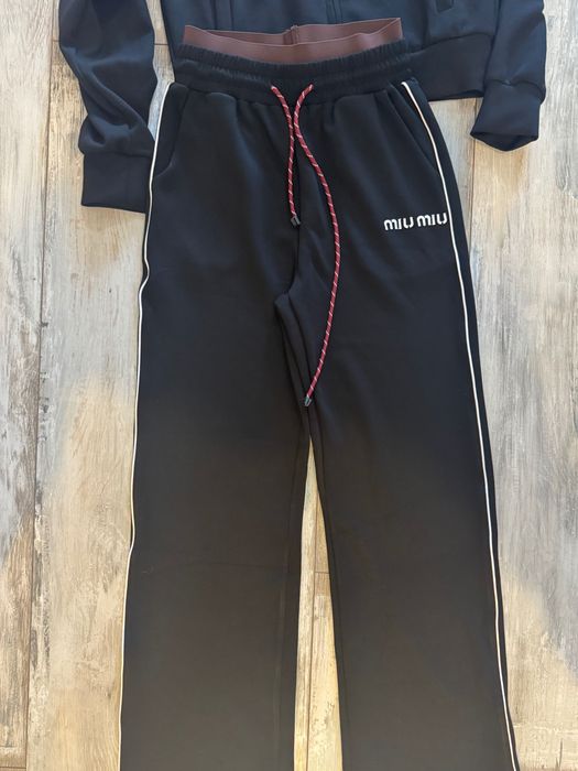 Дамски комплект нов