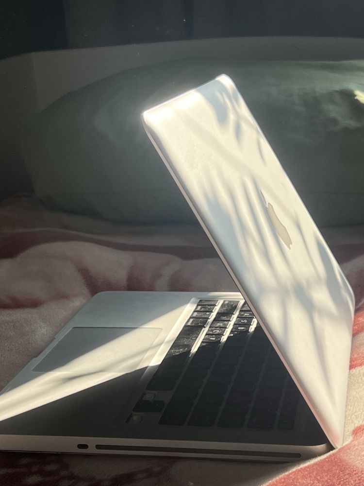 MacBook Pro 13" Early 2011