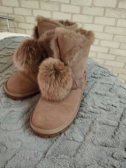 Угги, р.39-40, новые, цвет Капучино