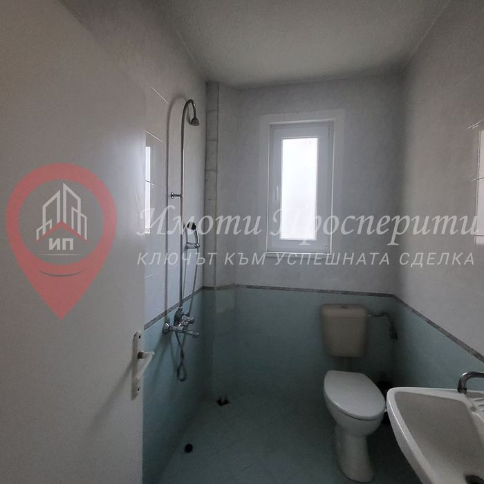 Дава се под наем Четиристаен апартамент в София, Лозенец - 140 кв.м за 665 € - Снимка #12