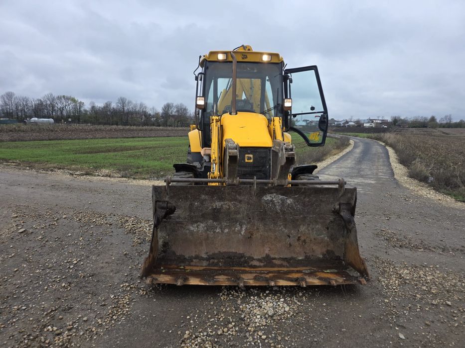 Buldoexcavator jcb 3cx 2007