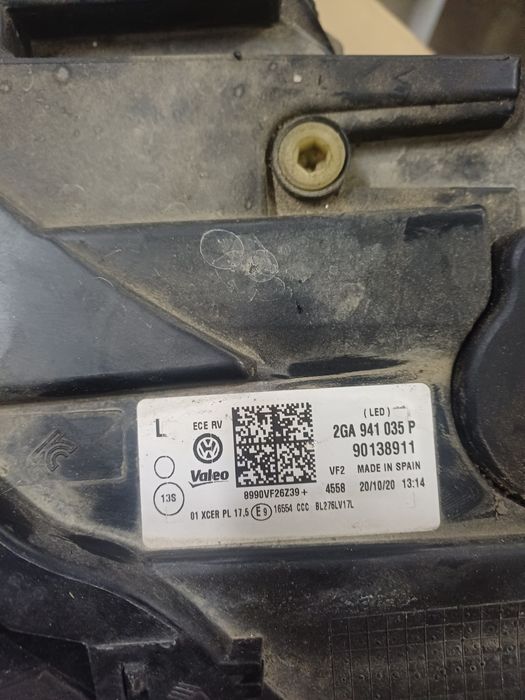 Far stânga vw T-roc original cod 2ga 941 035p