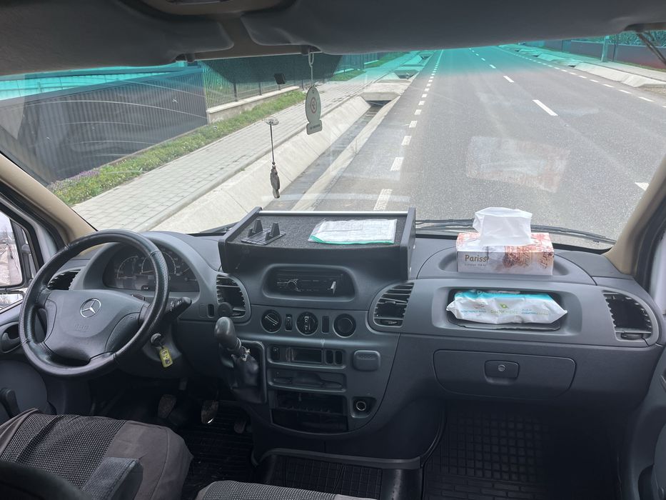 Mercedes sprinter 8+1