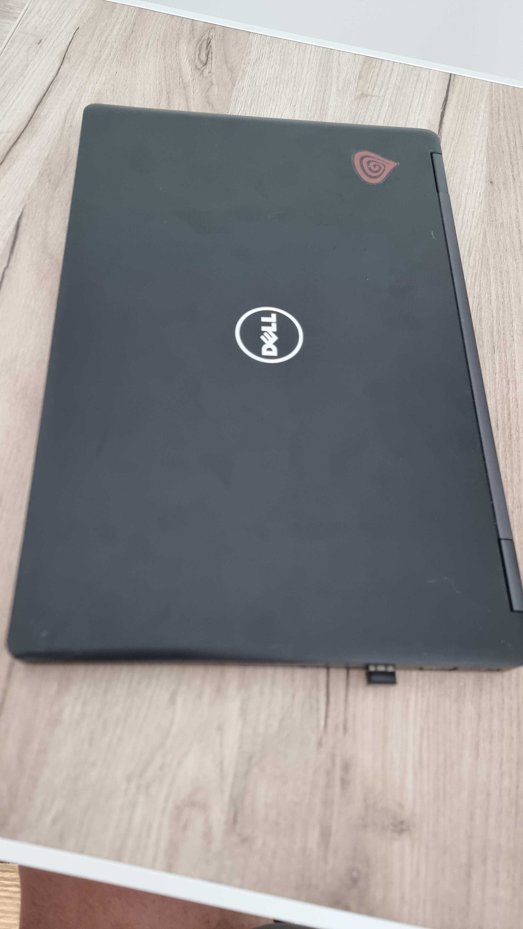 Dell precison 3520