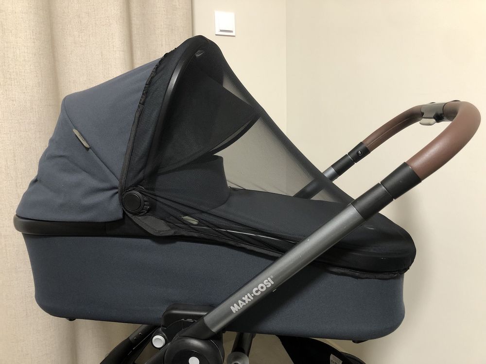 Maxi cosi adorra 2 бебешка количка 3 в 1