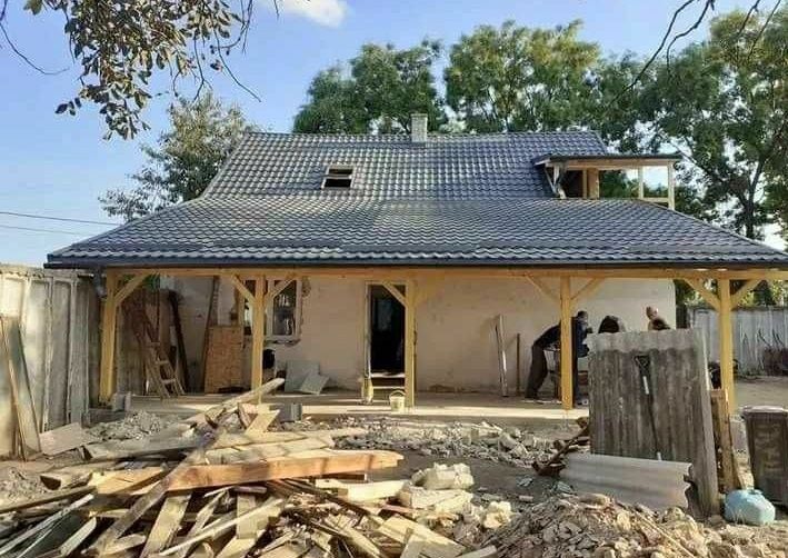 Acoperișuri și reparați de urgența