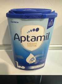 Адаптирано мляко Aptamil Cesar biotik1