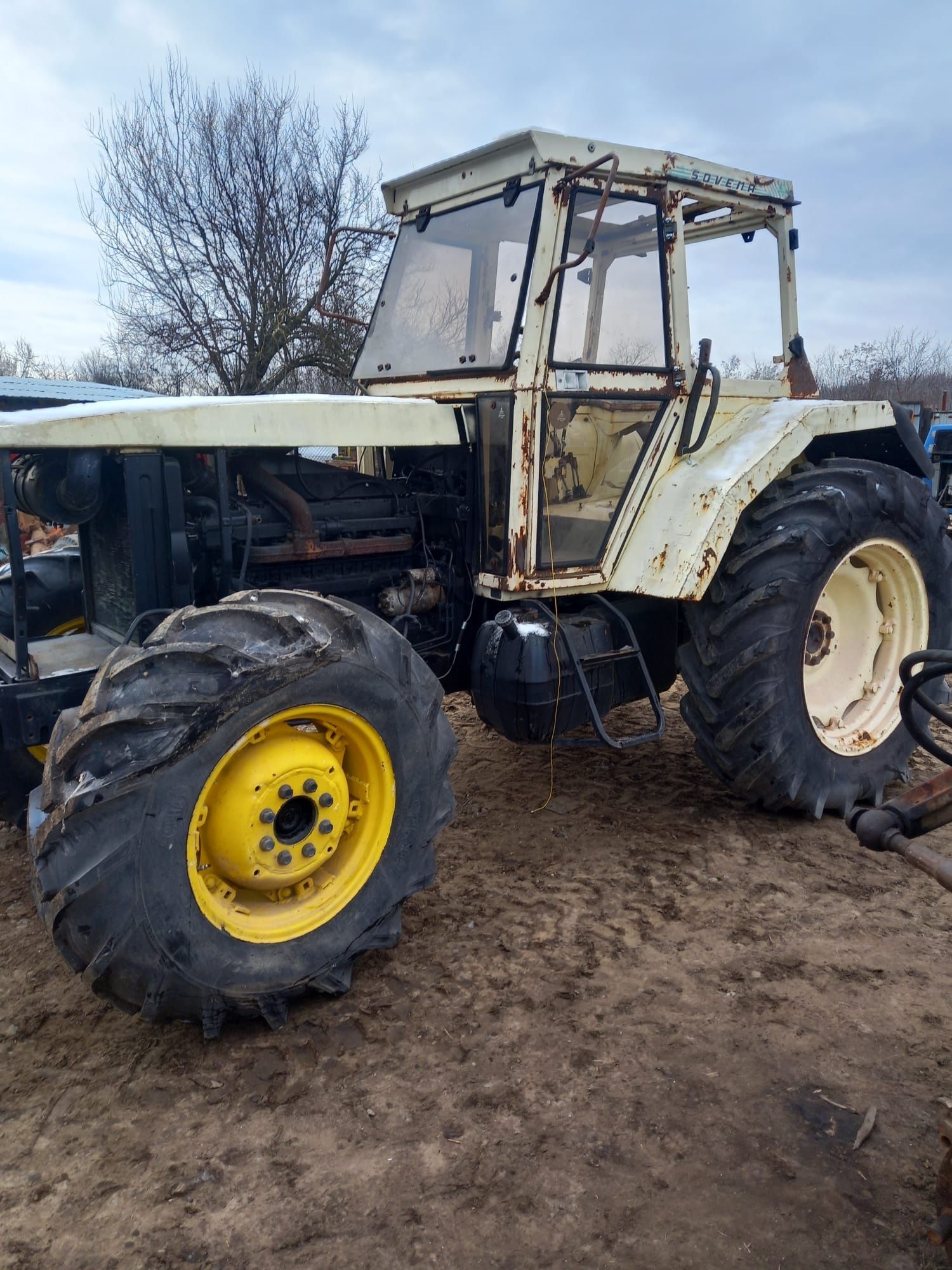 Dezmenbrez tractor lamborghini same