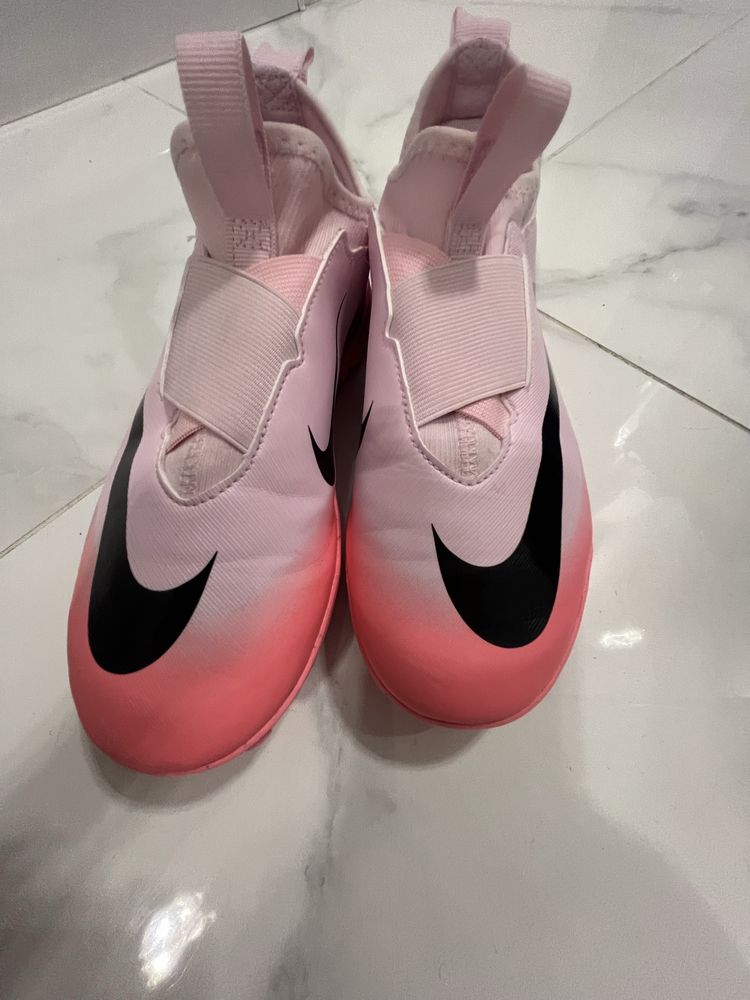 Футболни стоножки Nike Air Zoom Mercurial Vapor