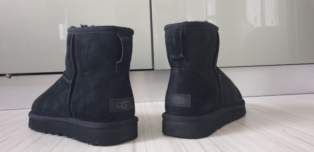 UGG Classic Mini UK 8 US 10 / 41/27см ОРИГИНАЛ! Дамски Зимни Ботуши!