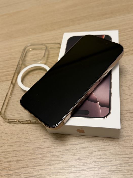 Iphone 16 Pro  - Fara zgarieturi