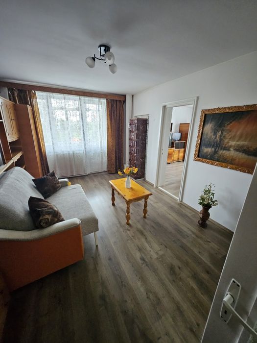 Vând apartament Cerbului bl H