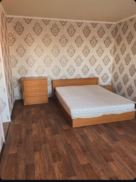 Сдам  2-з комнатную каартира в  небольшом общежитии на длительный срок