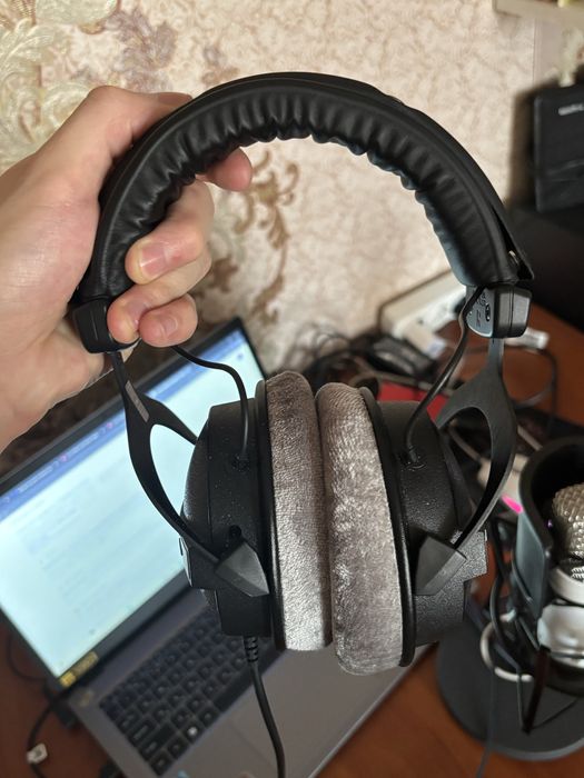 Студийный Наушник Beyerdinamic DT 770 PRO 80 OHM